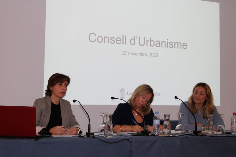 El Ajuntament de Dénia prorroga el Plan de Mejora del departamento de Urbanismo un año más