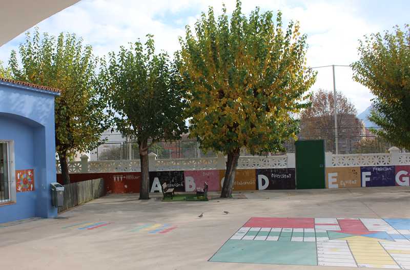  El Ajuntament de Dénia convoca las ayudas para la compra de libros de texto y material escolar de segundo ciclo de educación infantil 