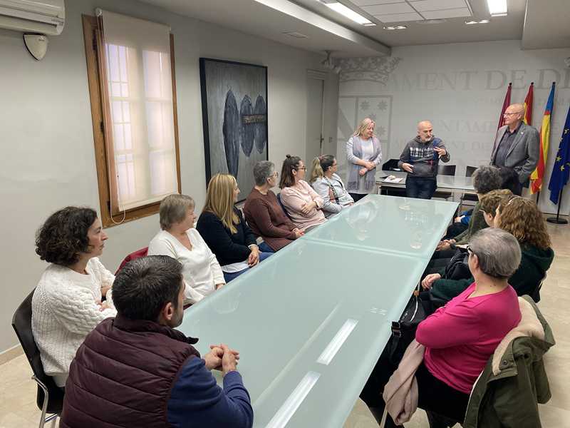 
Dénia dedica el homenaje del Día de la Mujer al colectivo de mujeres limpiadoras