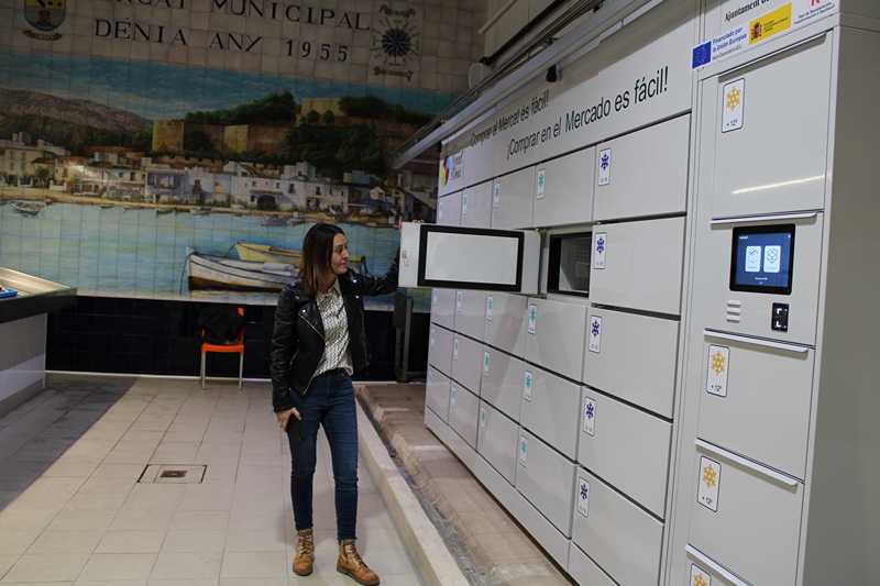  Nuevas taquillas refrigeradas para mejorar la experiencia de comprar en el Mercado Municipal de Dénia 