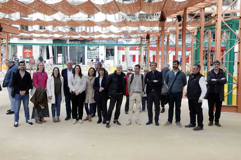 La plaza Maria Hervás se estrena como “ágora de actividad y cultura en el corazón de la ciudad”